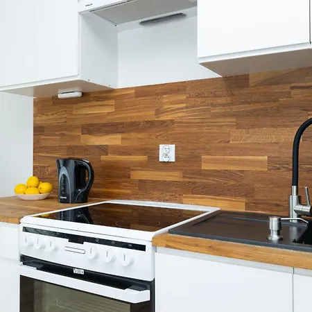 Chmielewskiego Lovely By Bookinghost