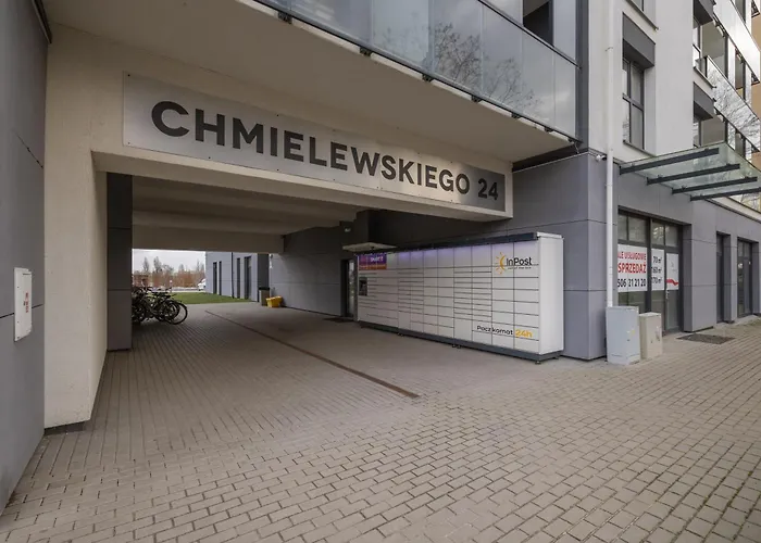 Chmielewskiego Lovely By Bookinghost *